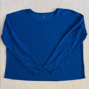 Beyond Yoga | Featherweight Morning Light Long Sleeve Pullover Top Blue (M)
